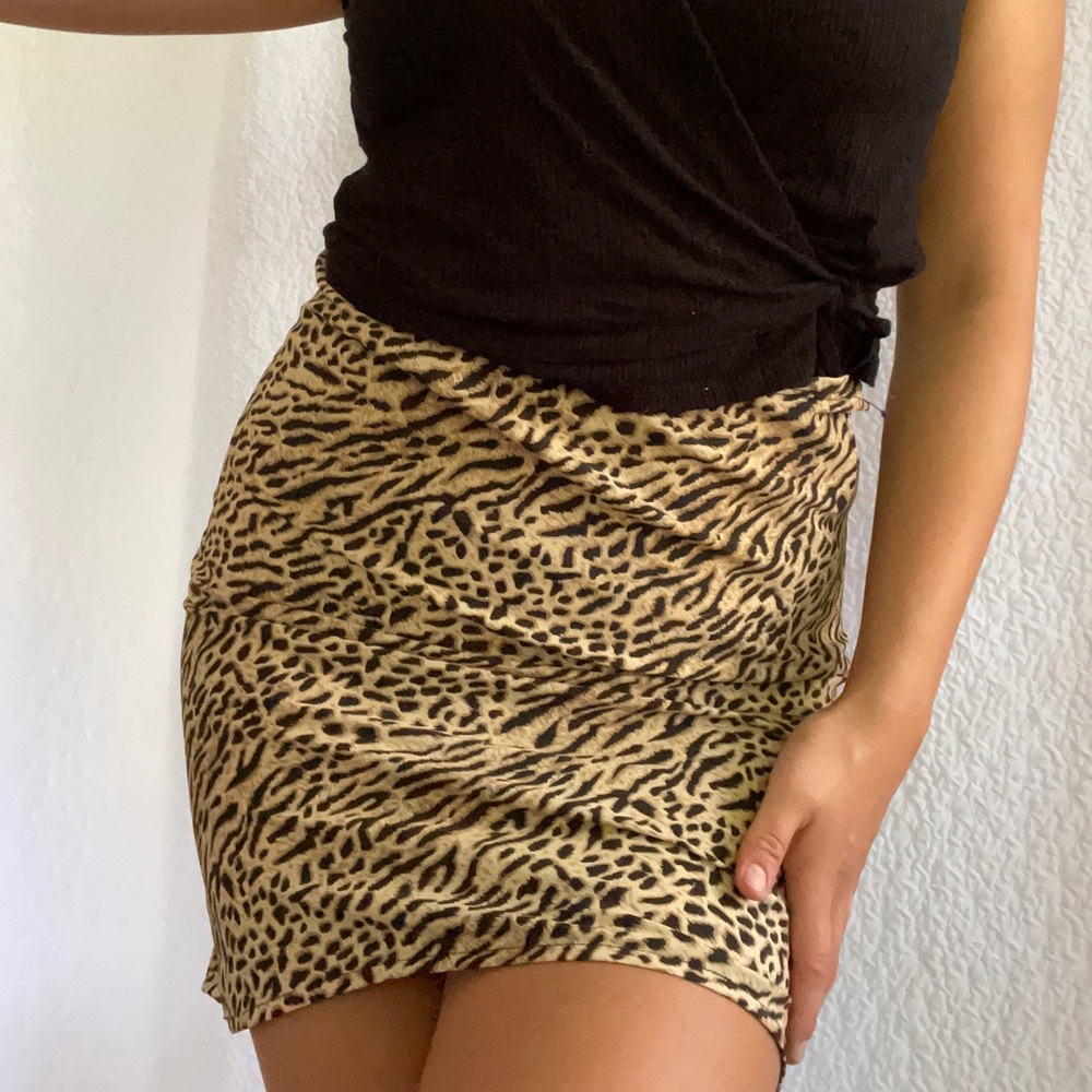 Vintage Cheetah midi skirt🐆